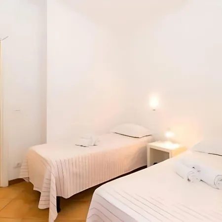 Daria A 2 Km Dal Mare Golfo Del Tigullio Apartment